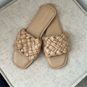 NWOT: American Eagle braided sandals